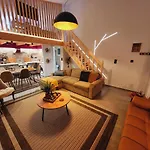 Luxury Loft Yiota Apartamento
