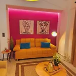 Luxury Loft Yiota Apartamento *