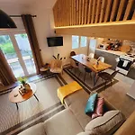 Luxury Loft Yiota Apartamento *