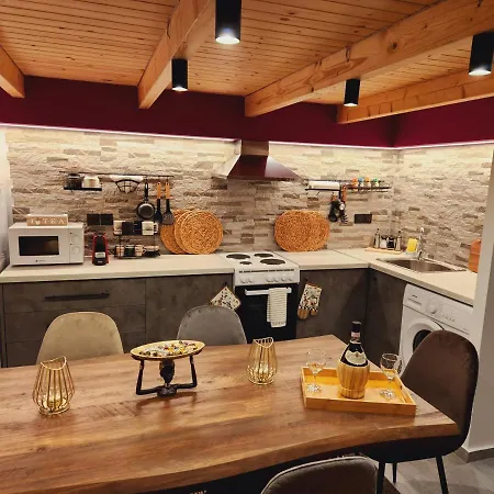 Luxury Loft Yiota 파트라