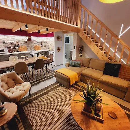 Luxury Loft Yiota 파트라