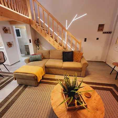 Luxury Loft Yiota 파트라