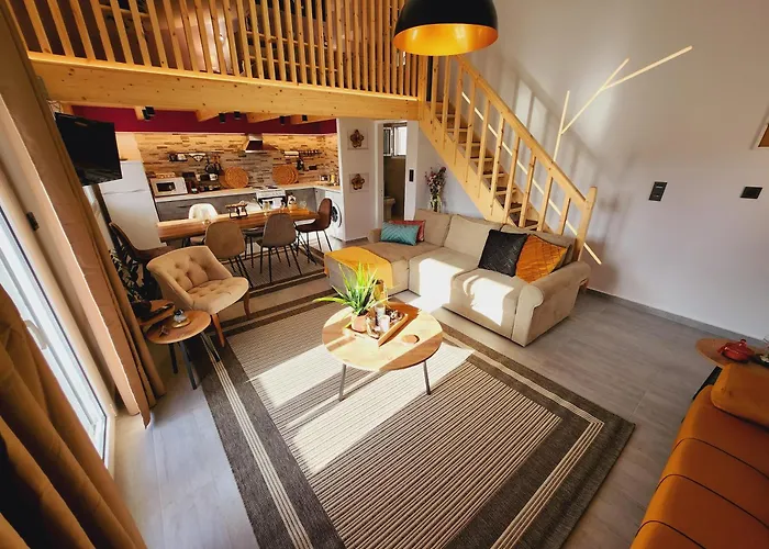 Luxury Loft Yiota Apartamento *