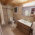 Luxury Loft Yiota Apartman *