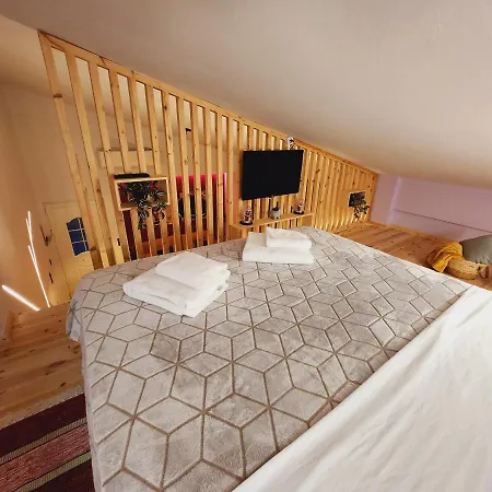 Luxury Loft Yiota Apartament *