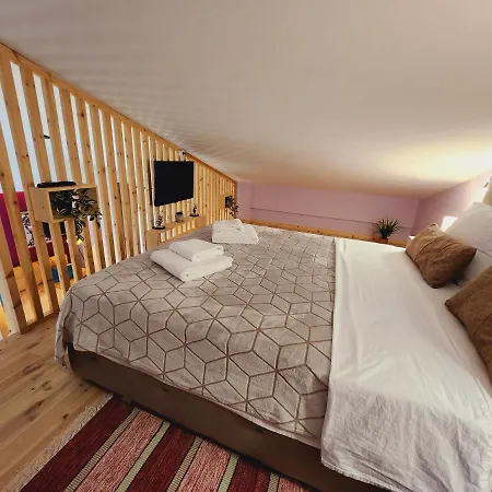 Luxury Loft Yiota Apartment