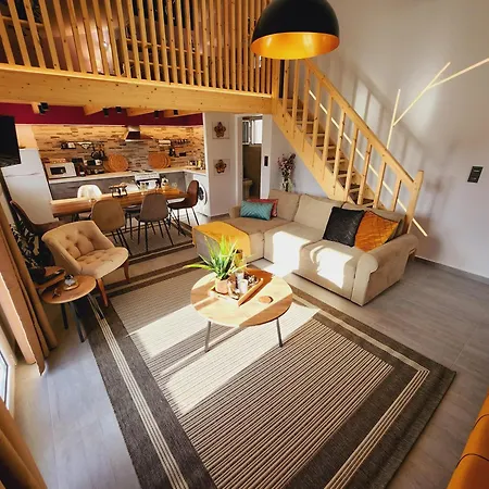 Luxury Loft Yiota Apartament *