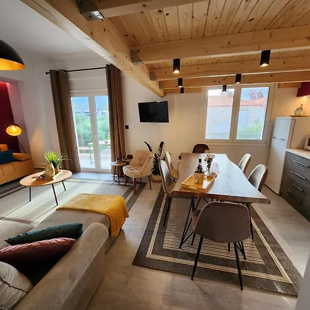Apartment Luxury Loft Yiota Patras