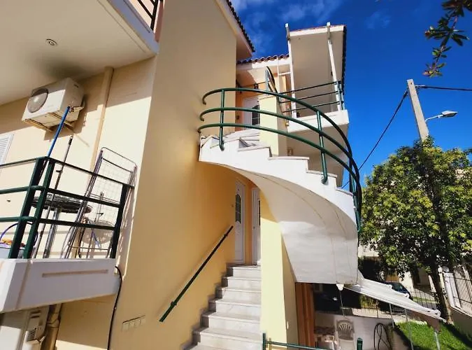 Апартаменты Luxury Loft Yiota Патра