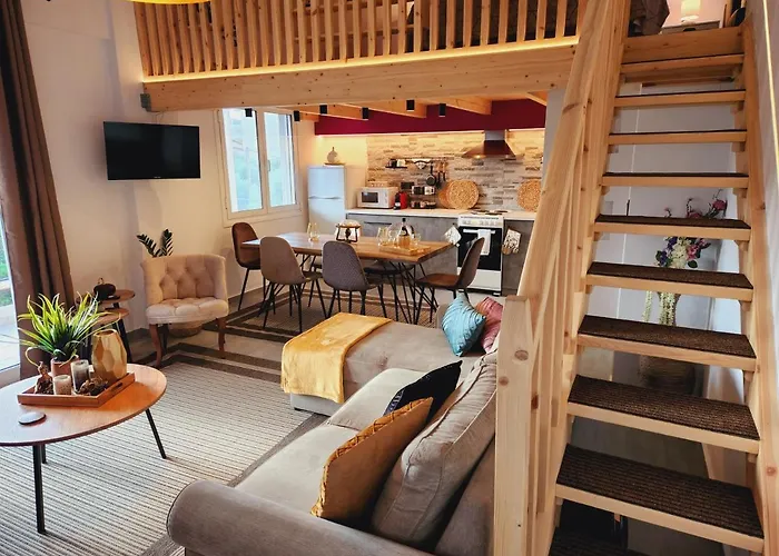 Luxury Loft Yiota * Патра