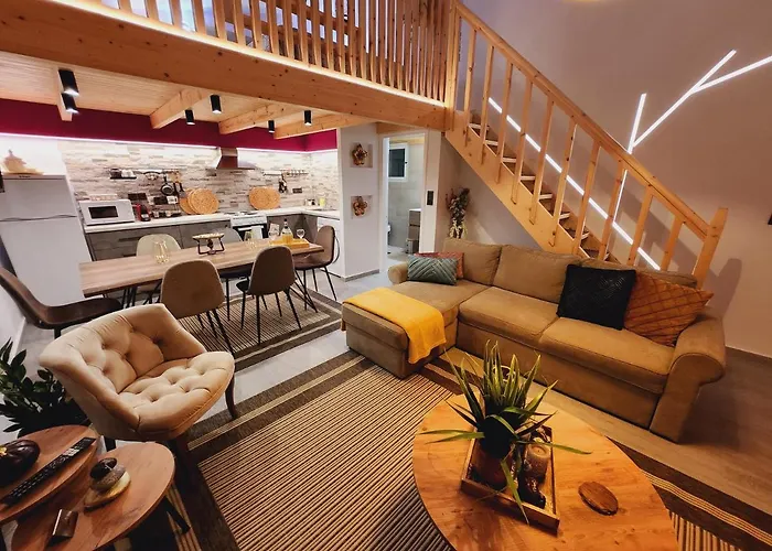 Luxury Loft Yiota Патра