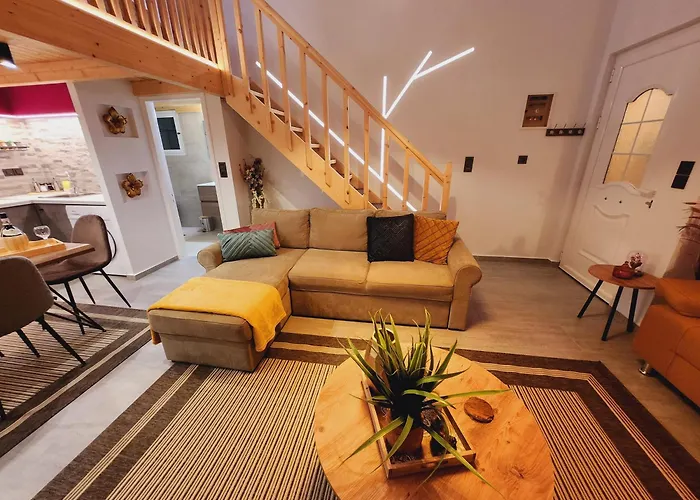 Luxury Loft Yiota 파트라